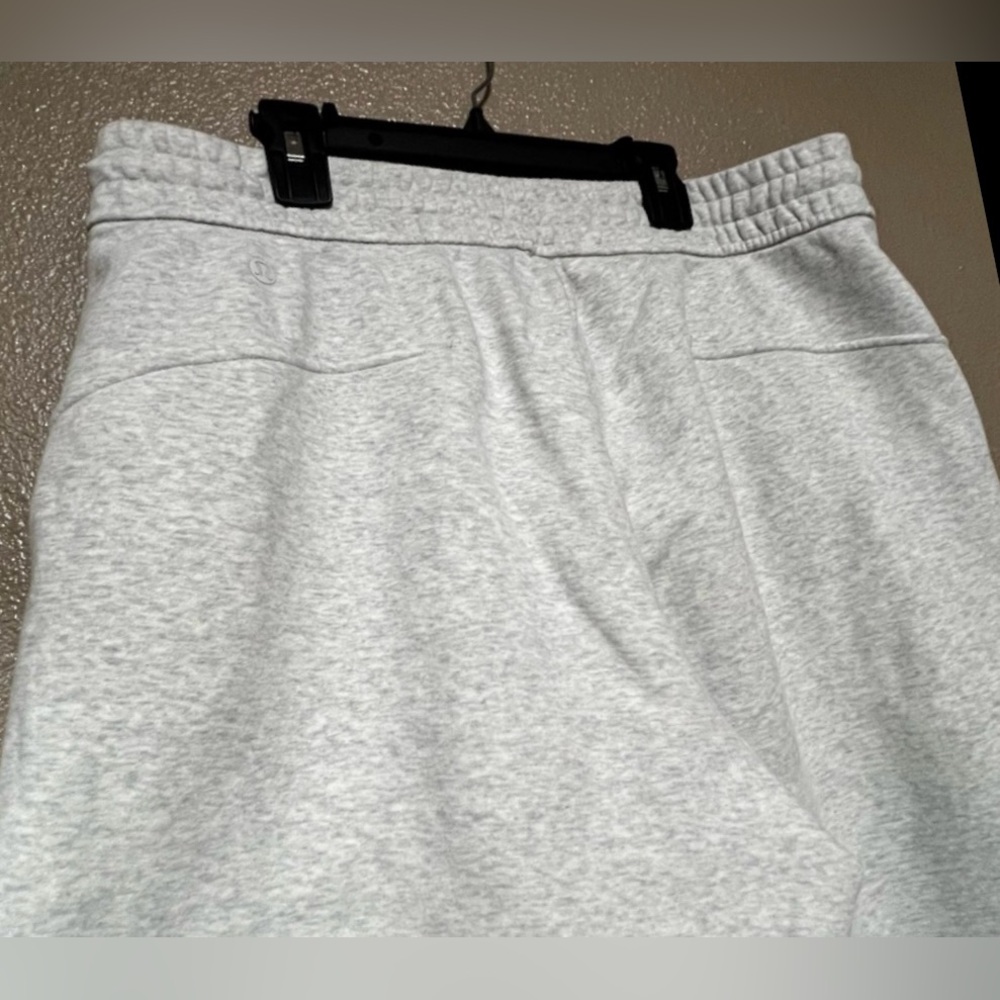 Lululemon Scuba High-Rise Cropped Joggers Activewear Yoga Workout Loungewear Gym - Picture 10 of 14